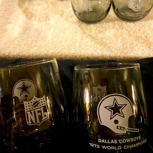 Vintage 1972 NFL Football World Champions Dallas Cowboys eight (8) piece set.